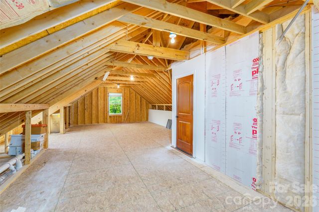 15027 Beatties Ford Road, Huntersville, NC 28078