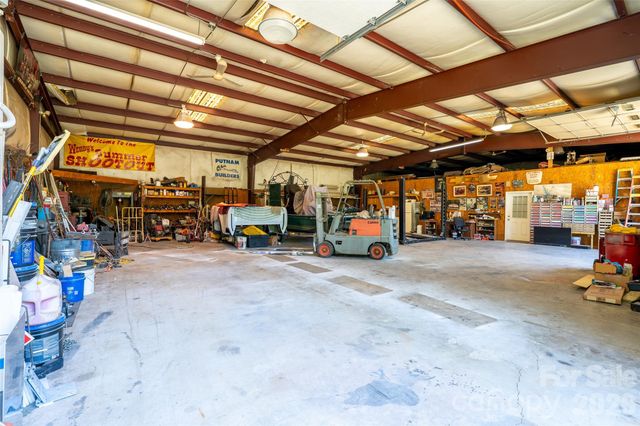 15027 Beatties Ford Road, Huntersville, NC 28078