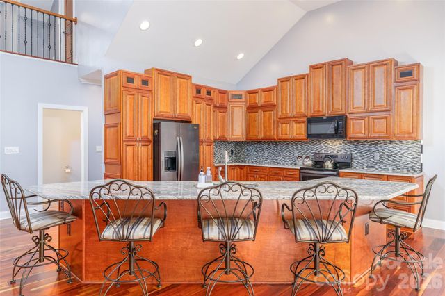 15027 Beatties Ford Road, Huntersville, NC 28078