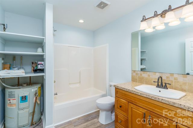 15027 Beatties Ford Road, Huntersville, NC 28078
