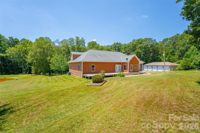15027 Beatties Ford Road, Huntersville, NC 28078