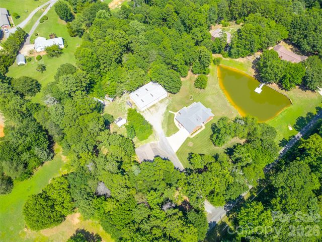 15027 Beatties Ford Road, Huntersville, NC 28078