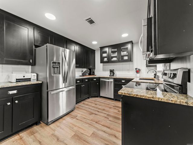 133 Woodstock Drive, Hot Springs, AR 71913