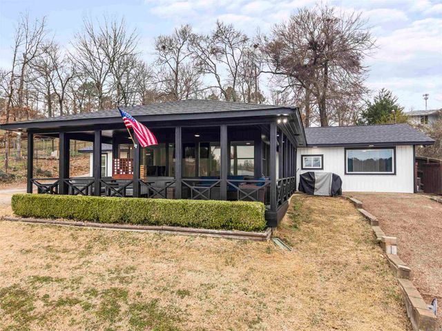 133 Woodstock Drive, Hot Springs, AR 71913