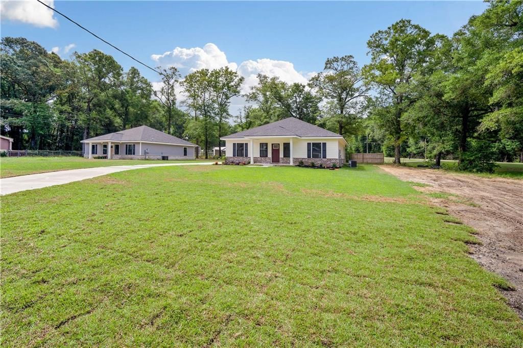 9322 Lawshe Avenue, Creola, AL 36525 — photo 2