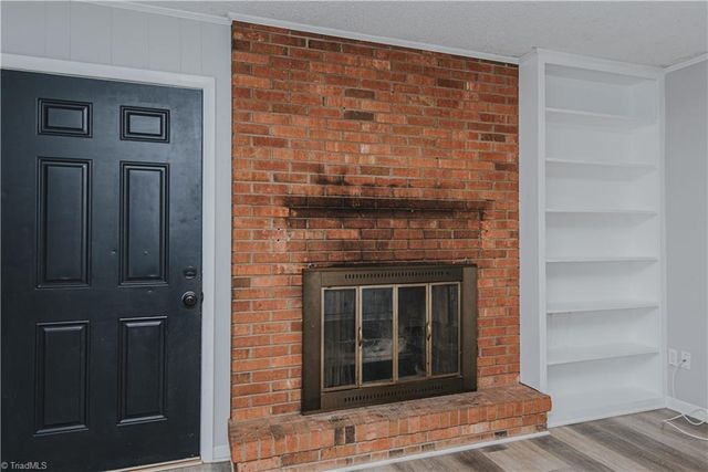 4101 La Grange Drive, Greensboro, NC 27406