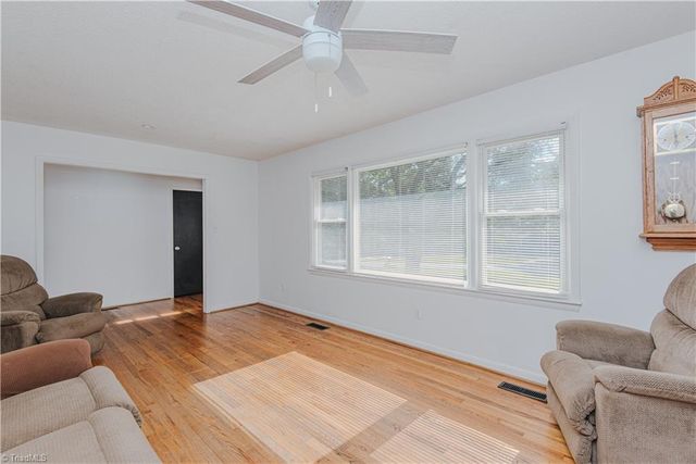4101 La Grange Drive, Greensboro, NC 27406