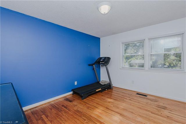 4101 La Grange Drive, Greensboro, NC 27406
