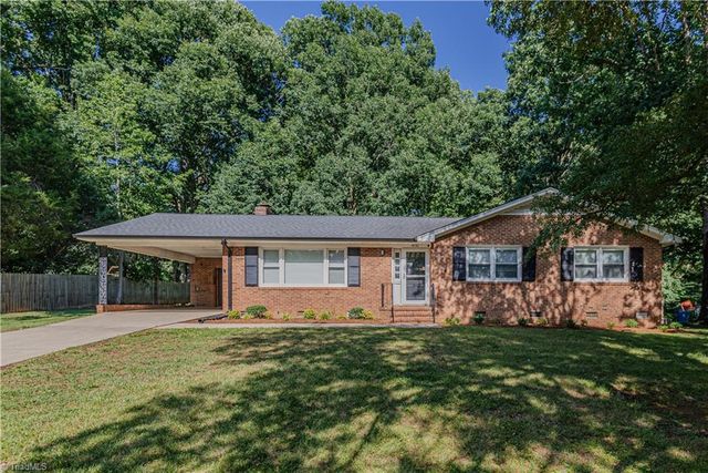 4101 La Grange Drive, Greensboro, NC 27406