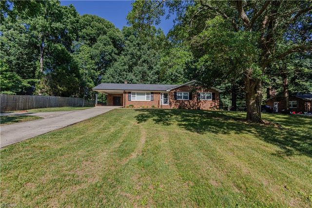 4101 La Grange Drive, Greensboro, NC 27406