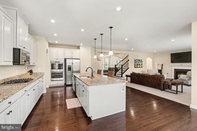 7924 CONTINENTAL CT, Fredericksburg, VA 22407
