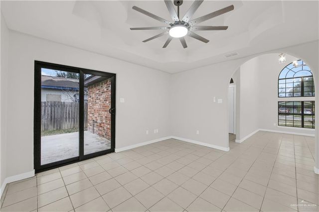 309 E 1st Street, San Juan, TX 78589