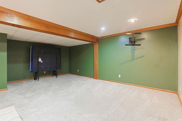 52297 Leland Avenue, South Bend, IN 46637