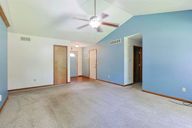 52297 Leland Avenue, South Bend, IN 46637