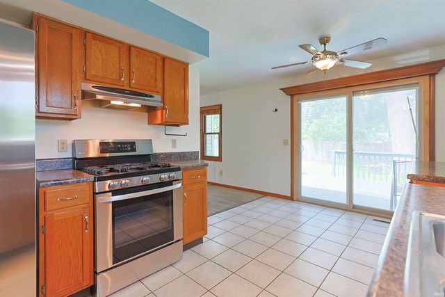 52297 Leland Avenue, South Bend, IN 46637
