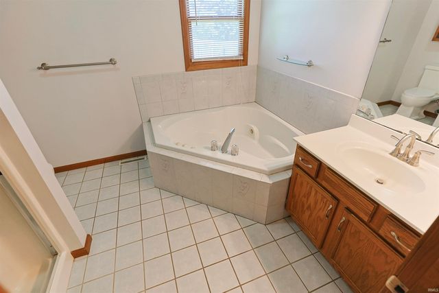 52297 Leland Avenue, South Bend, IN 46637