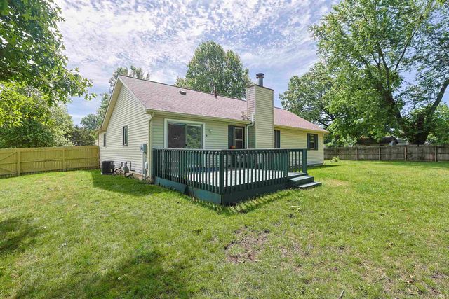 52297 Leland Avenue, South Bend, IN 46637