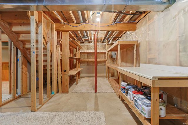 52297 Leland Avenue, South Bend, IN 46637