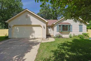 52297 Leland Avenue, South Bend, IN 46637