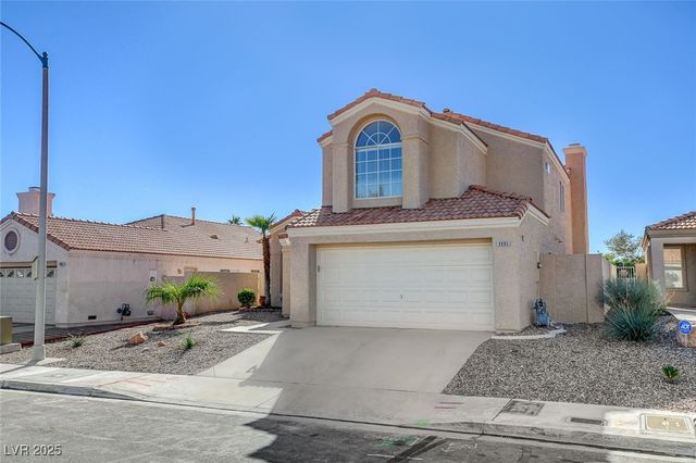 9805 Cross Creek Way, Las Vegas, NV 89117