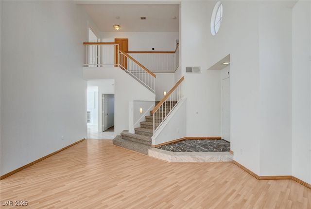 9805 Cross Creek Way, Las Vegas, NV 89117