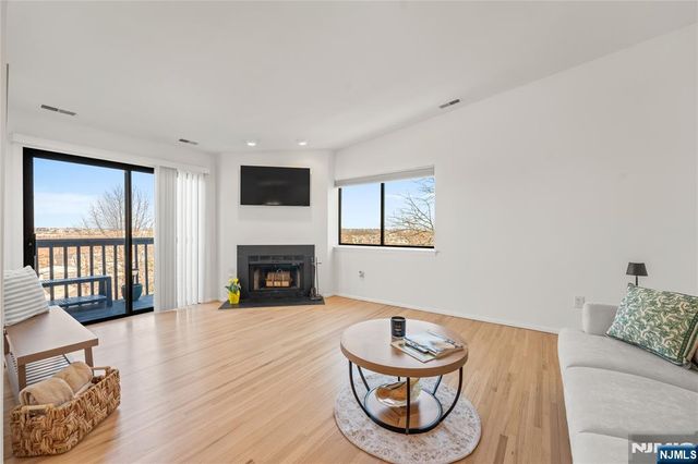 114 Pennington Avenue T, Passaic, NJ 07055