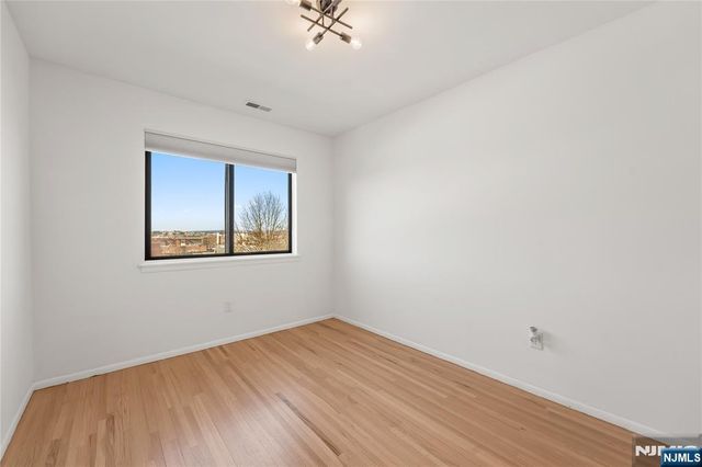 114 Pennington Avenue T, Passaic, NJ 07055