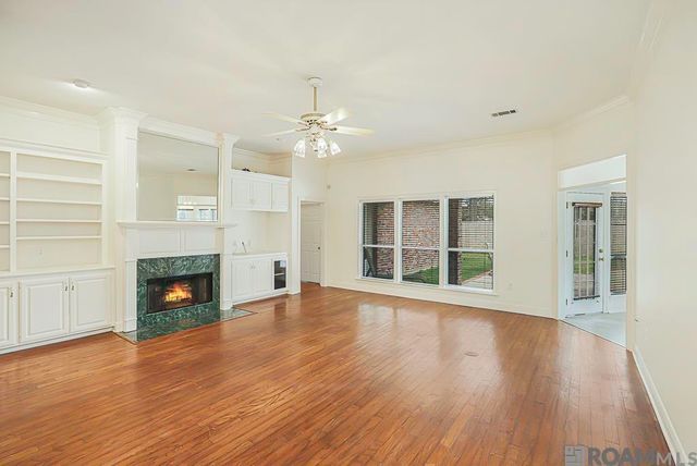6234 Krista Ln, Baton Rouge, LA 70808