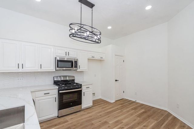 3718 Brighton Lane, Pearland, TX 77584