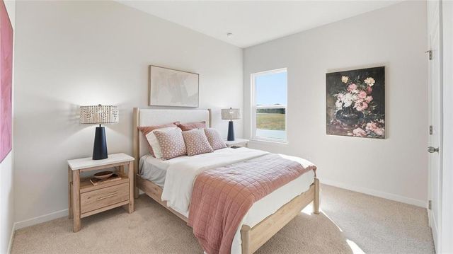 10302 Tuscany Parkway, Peculiar, MO 64078