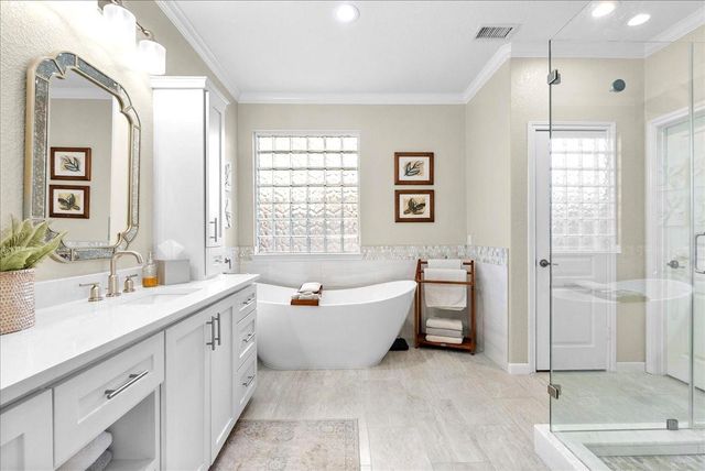 2500 Rockygate Lane, Friendswood, TX 77546