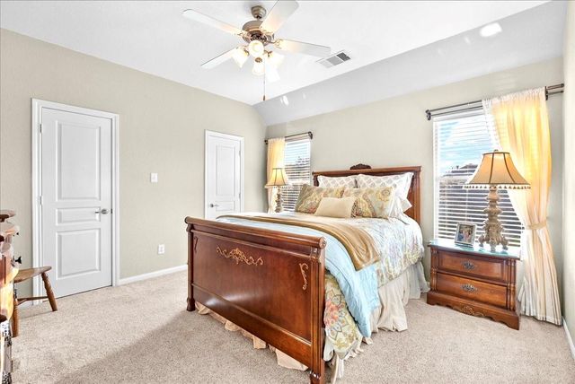 2500 Rockygate Lane, Friendswood, TX 77546