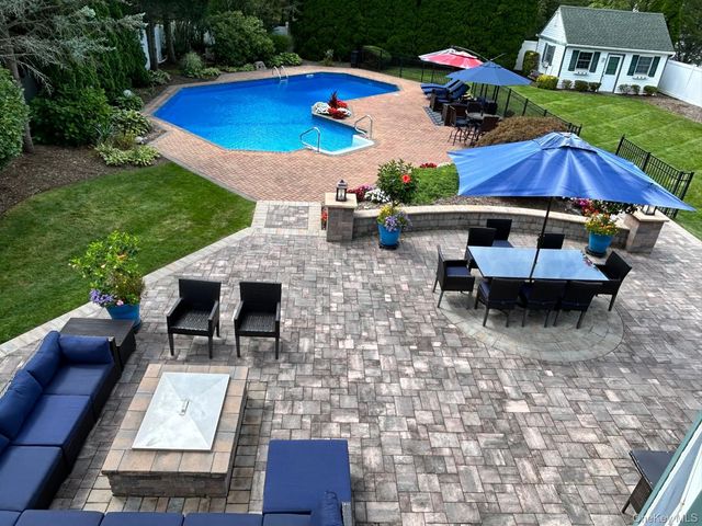 150 Hayrick Lane, Commack, NY 11725