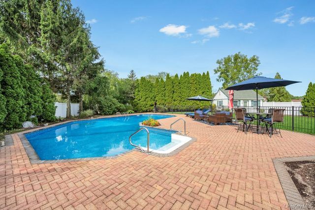 150 Hayrick Lane, Commack, NY 11725