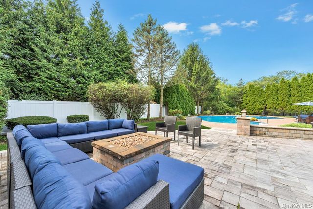 150 Hayrick Lane, Commack, NY 11725