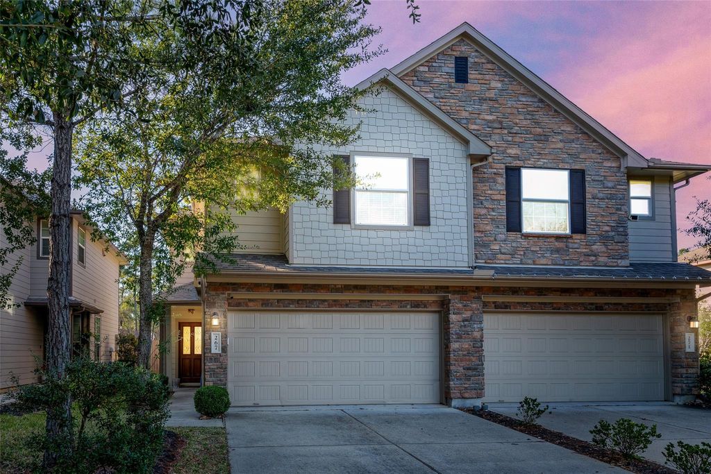 267 Bloomhill Place, Magnolia, TX 77354