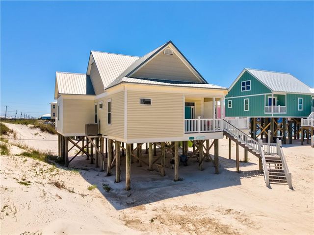 106 Serigny Court, Dauphin Island, AL 36528