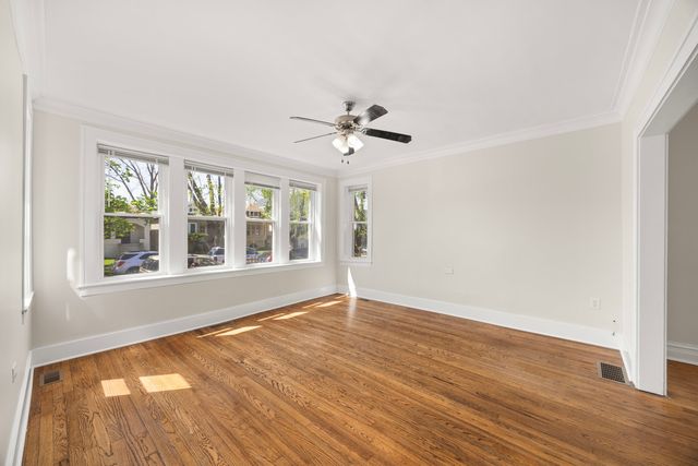 3419 N Lowell Avenue, Chicago, IL 60641
