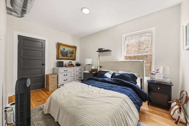 3419 N Lowell Avenue, Chicago, IL 60641