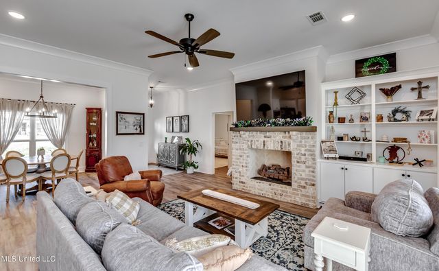 127 Ole Magnolia Drive, Brandon, MS 39042