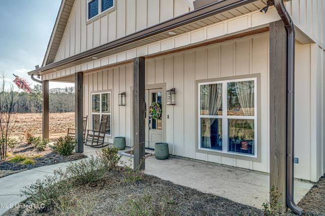 127 Ole Magnolia Drive, Brandon, MS 39042