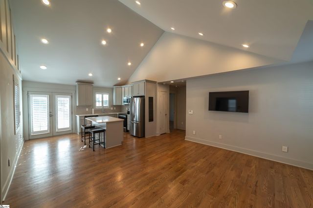 27 Gatling Avenue, Greenville, SC 29605