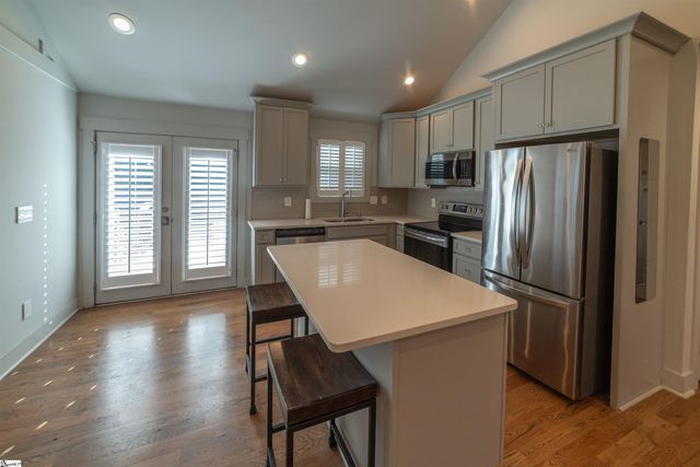 27 Gatling Avenue, Greenville, SC 29605