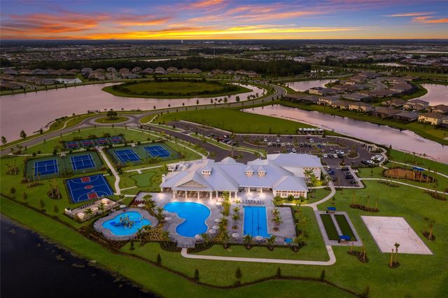 14988 SERENE SHORES LOOP, Lakewood Ranch, FL 34211