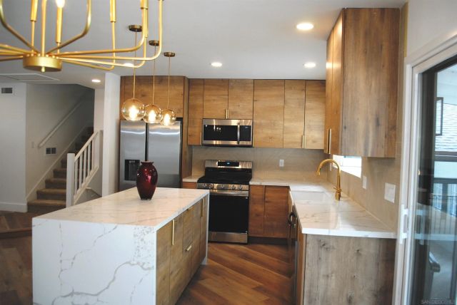 6484 Belle Glade Ave, San Diego, CA 92119