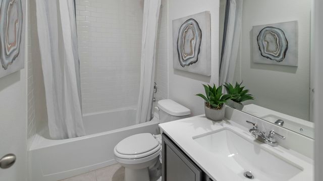 2525 Talus Run, Crandall, TX 75114