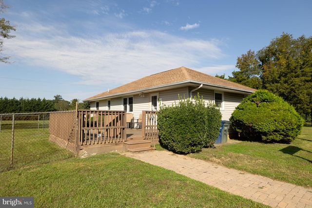 706 WEYMOUTH RD, Vineland, NJ 08360