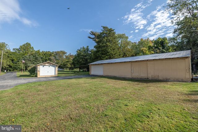 706 WEYMOUTH RD, Vineland, NJ 08360