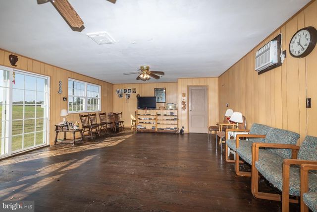 706 WEYMOUTH RD, Vineland, NJ 08360