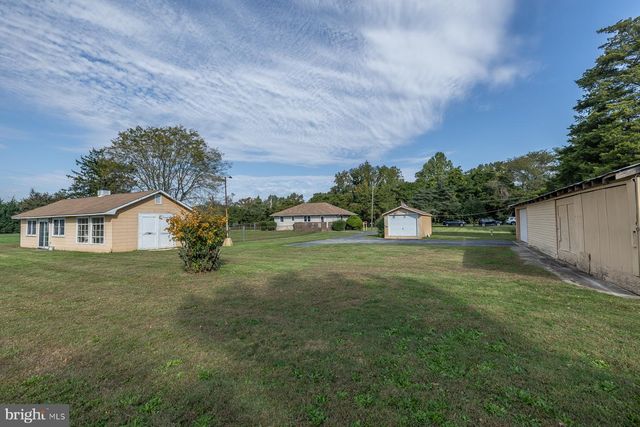 706 WEYMOUTH RD, Vineland, NJ 08360